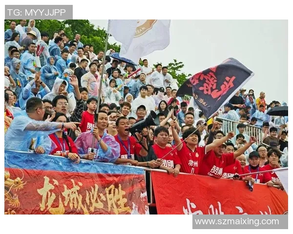 南京队无缘苏超决赛致谢球迷每一次呐喊都化作前行的坚定力量 南京队无缘苏超决赛致谢球迷每一次呐喊都化作前行的坚定力量